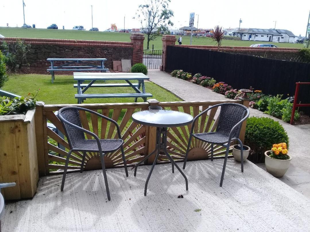 Sefton Lodge Seafront ,Panoramic Sea View Ensuite Balcony Rooms Available, Guest Garden Paignton Exterior foto